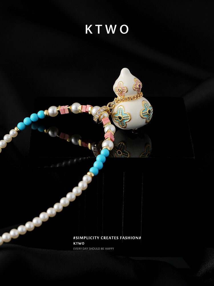 legant Chinese Style Pearl & Blue Beaded Necklace with Four - Leaf Clover Gourd Pendant - Inkduo