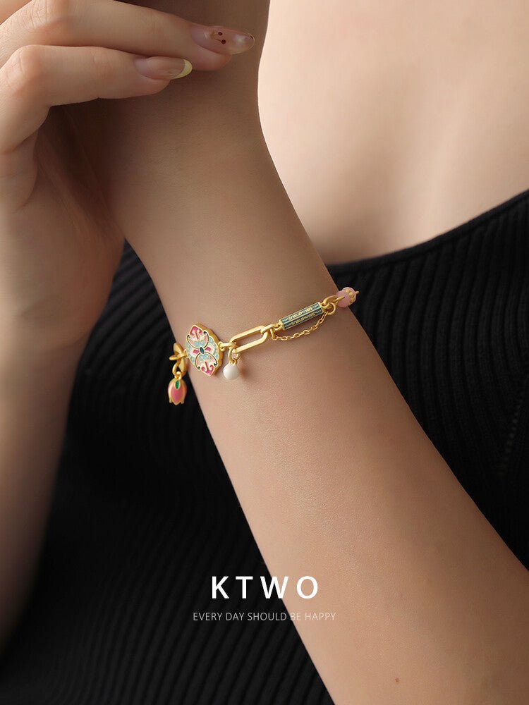 Colorful Enamel Flower Bracelet – Handmade Artistic Gold Chain Jewelry - Inkduo