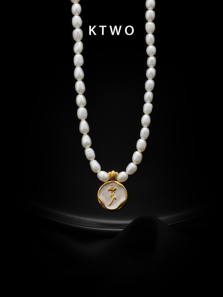 French Vintage Pearl Necklace with Enamel Pendant - Inkduo